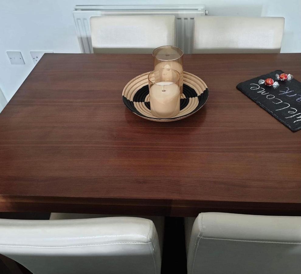 Modern Apartment With Stunning Sea View Weston-super-Mare Ngoại thất bức ảnh