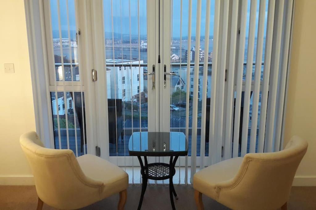 Modern Apartment With Stunning Sea View Weston-super-Mare Ngoại thất bức ảnh